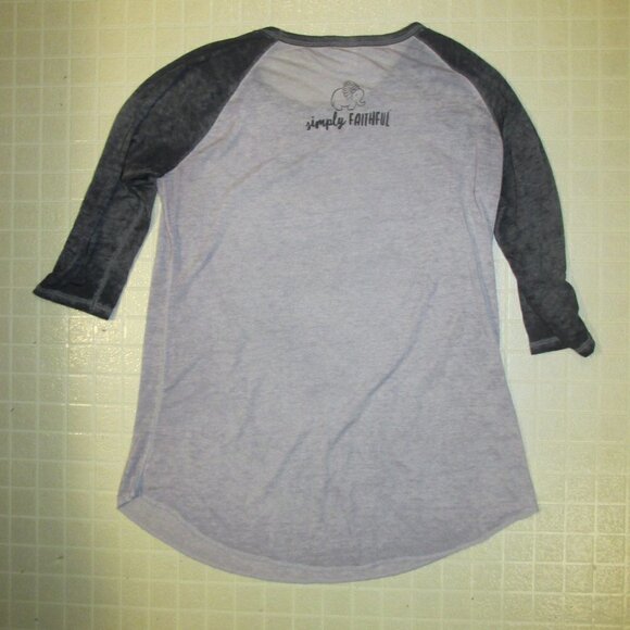 𝅺SIMPLY FAITHFUL Women's Top - Picture 4 of 5